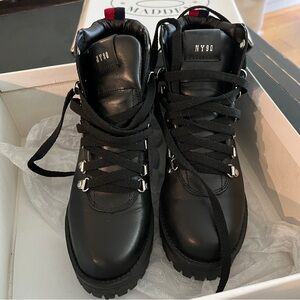 STEVEN MADDEN BAM BLACK LEATHERS BOOTS